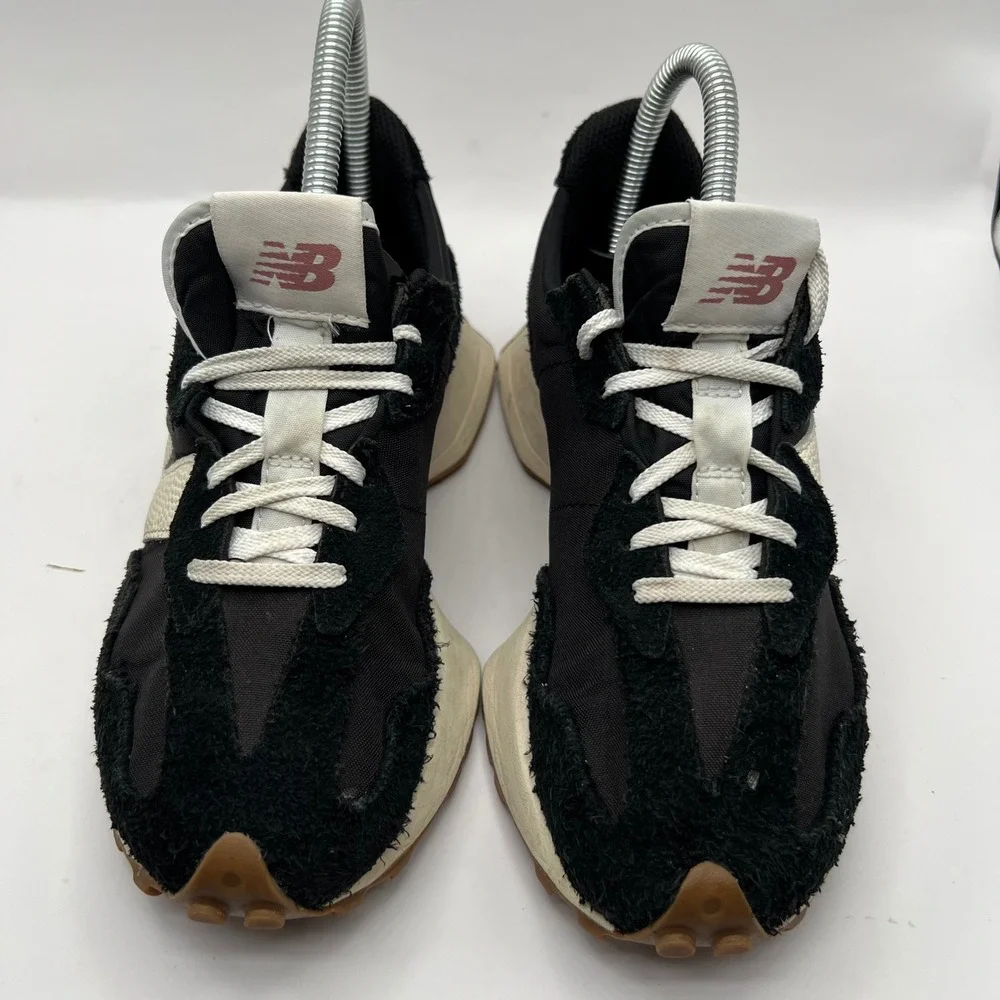 New Balance 327 Black Sea Salt Gum Sole Womens Sneakers WS327BL Size 6
